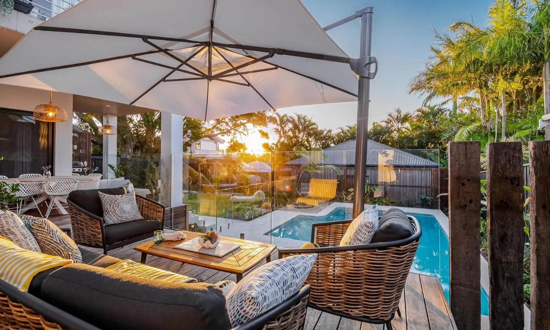 Byron Bay Accom - 60 Massinger St Sunset On Massinger